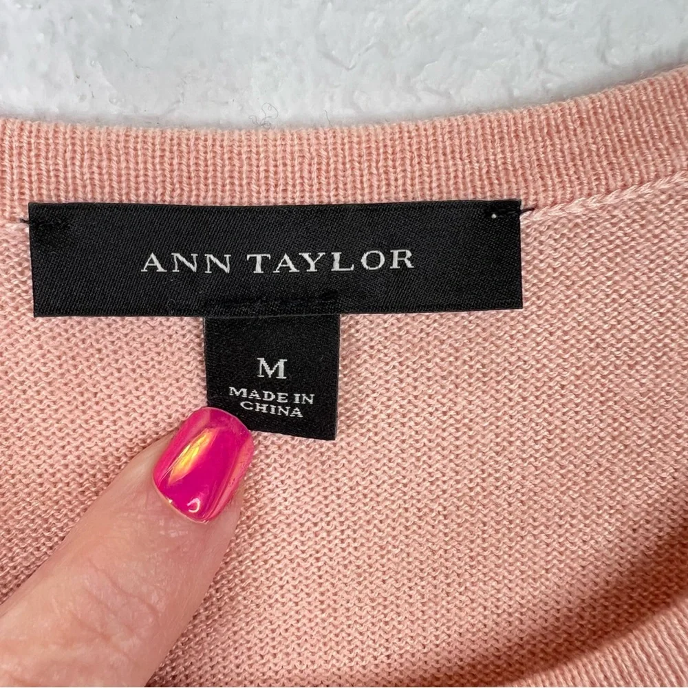 Ann Taylor Blush Pink Gemstone Embellished Wool Blend Knit Crew Neck Sweater
